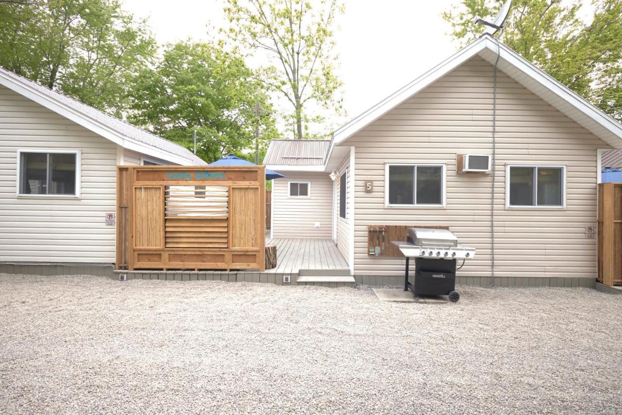 Lake Haven Beach Resort Wainfleet Exterior photo