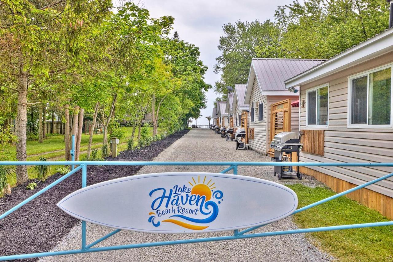 Lake Haven Beach Resort Wainfleet Exterior photo